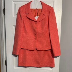 Tahari Coral Women's Blazer and Skirt Set